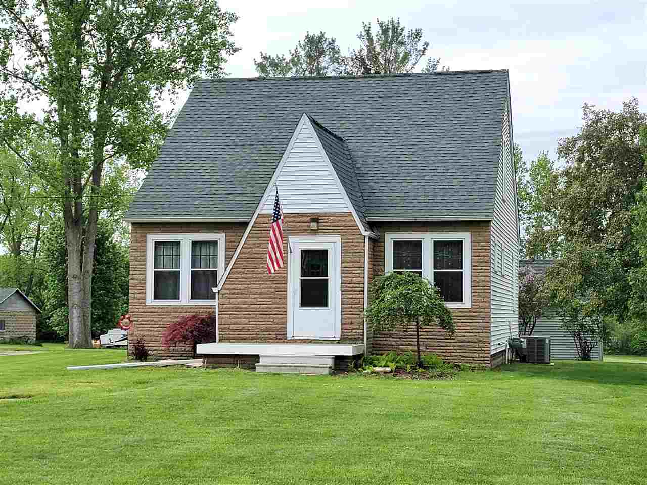 4824 Baker Road Bridgeport, MI 48722 - Photo 3 of 44