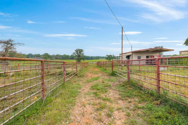 $695,000 | 9110 Cr 362 Caldwell Tx 77836, Caldwell, TX 77836