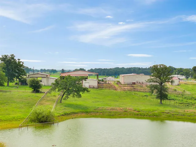 $695,000 | 9110 Cr 362 Caldwell Tx 77836, Caldwell, TX 77836