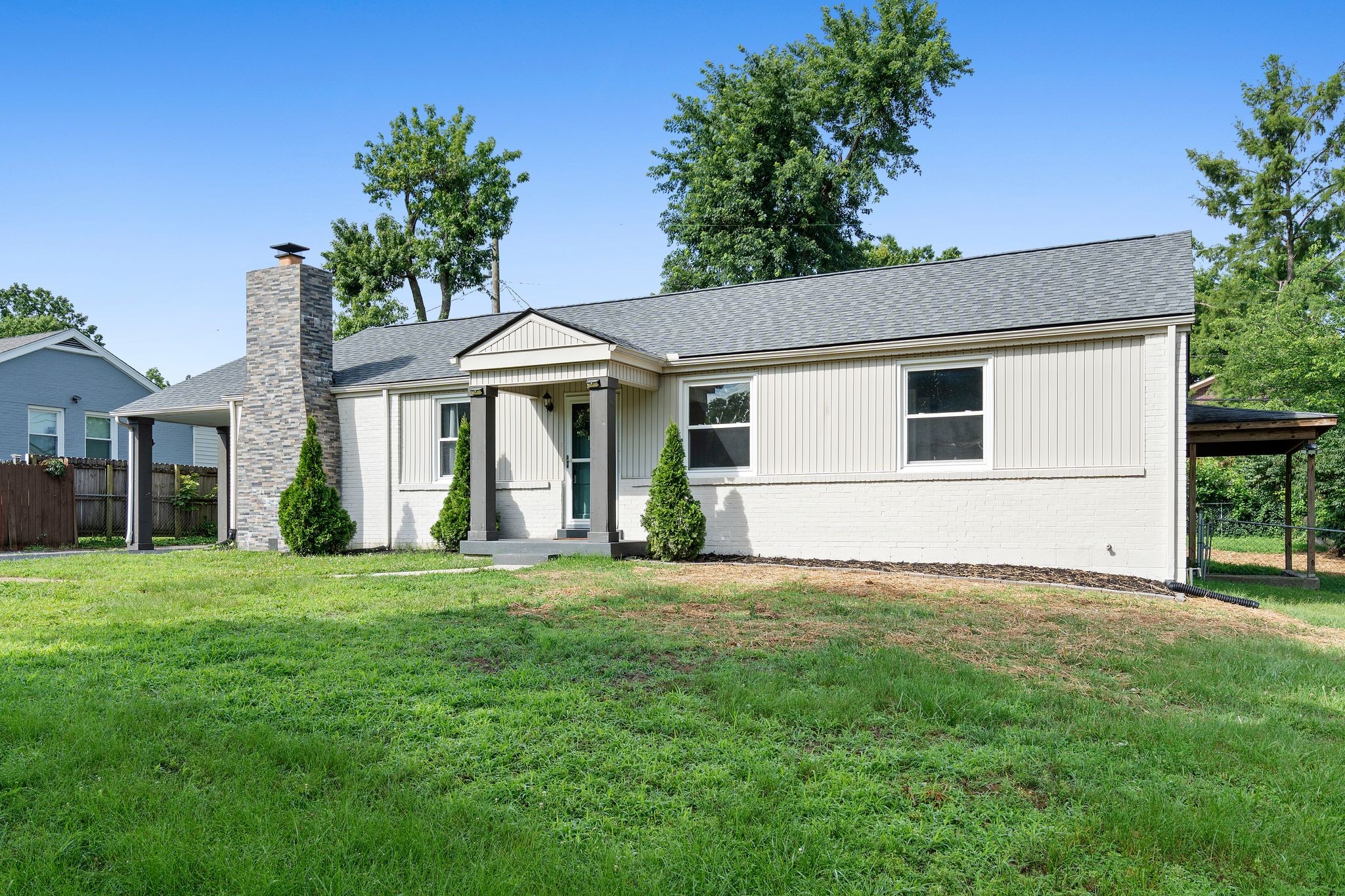 246 Barker Road Nashville, TN 37214 - Photo 2 of 40