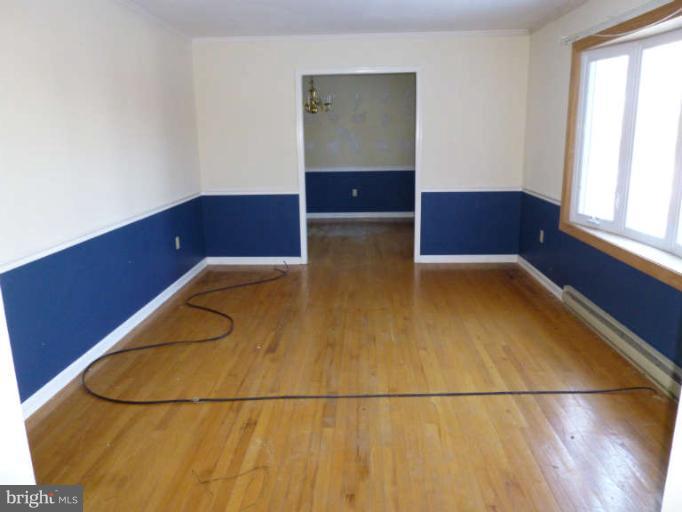 1960 Allen Road Berryville, VA 22611 - Photo 4 of 21 Living Room