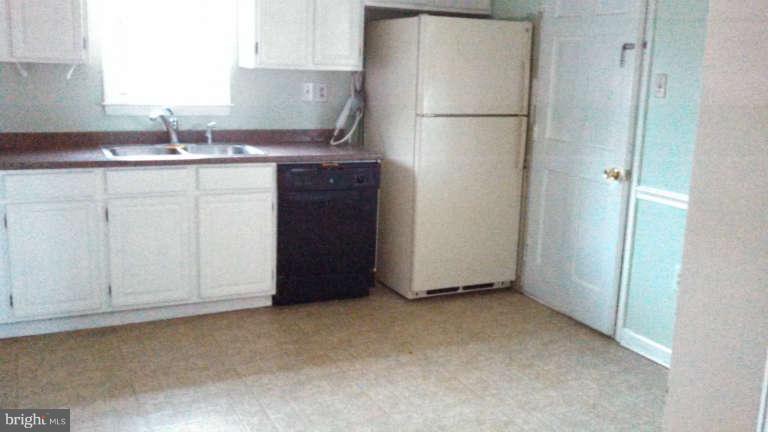 1960 Allen Road Berryville, VA 22611 - Photo 7 of 21 Kitchen
