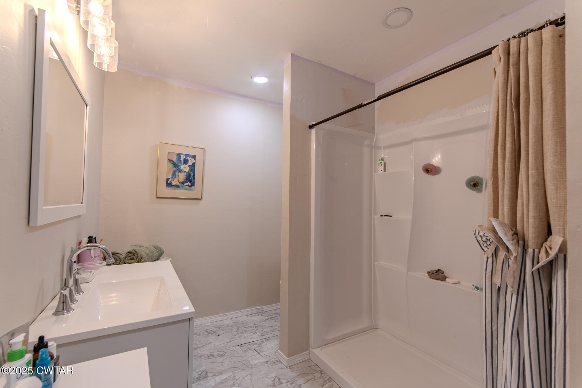 2020 Parkburg Road Medon, TN 38356 - Photo 11 of 24 a bathroom with a sink and shower