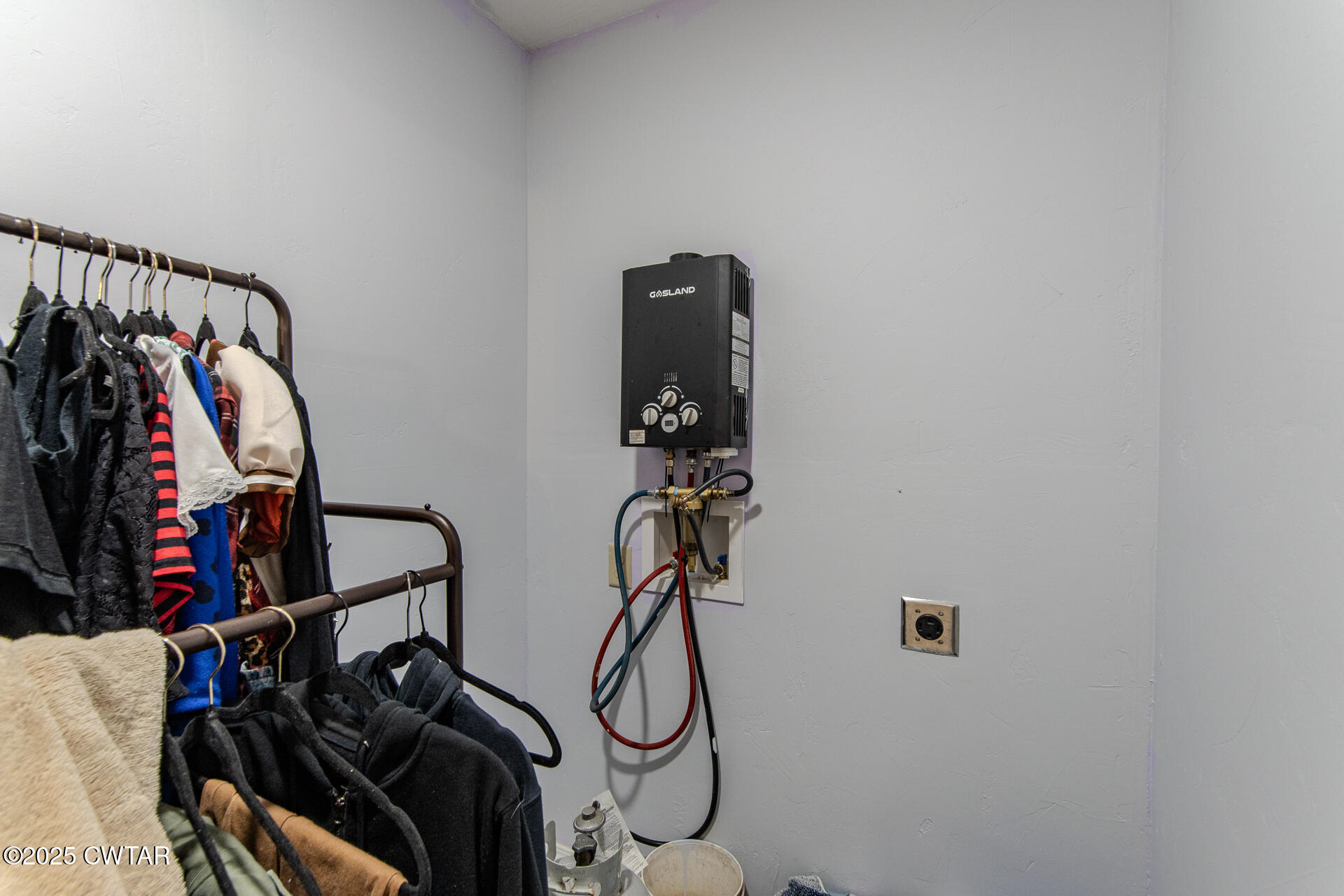 2020 Parkburg Road Medon, TN 38356 - Photo 14 of 24 a view of a room with gym equipment