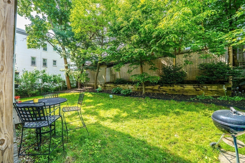 33 Main Street, Unit 2 Somerville, MA 02145 - Photo 16 of 20