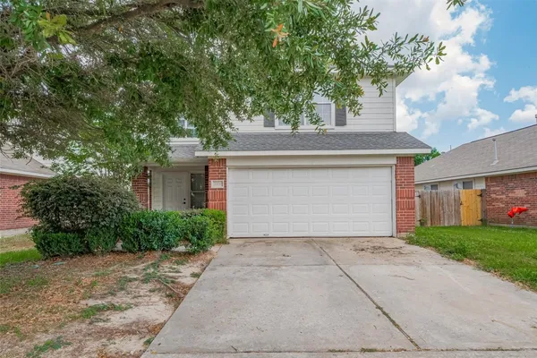 $2,300 | 9926 Myrtle Field Lane, Houston, TX 77044