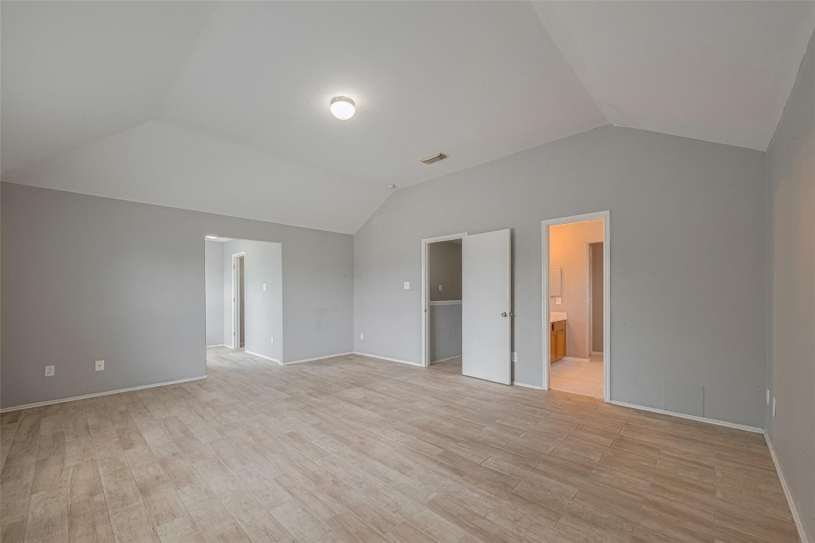 9926 Myrtle Field Lane Houston, TX 77044 - Photo 26 of 33 a view of an empty room