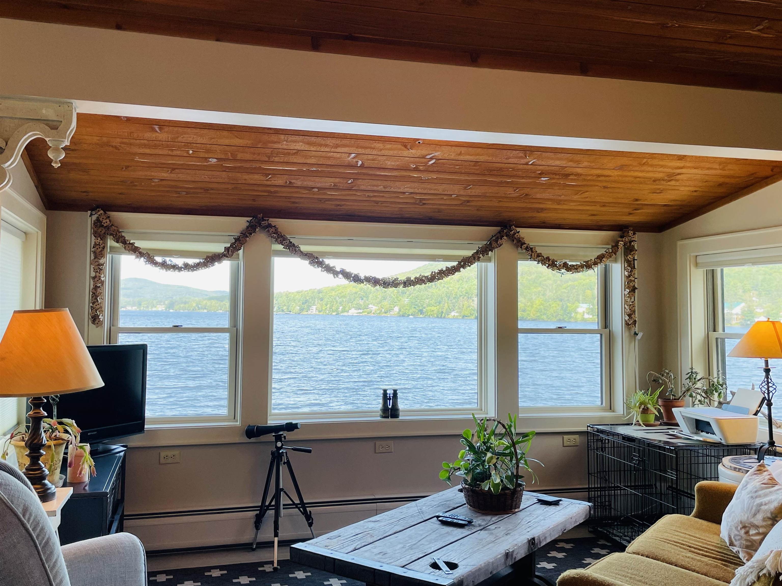 43 Jackson Lodge Road Canaan, VT 05903 - Photo 16 of 37