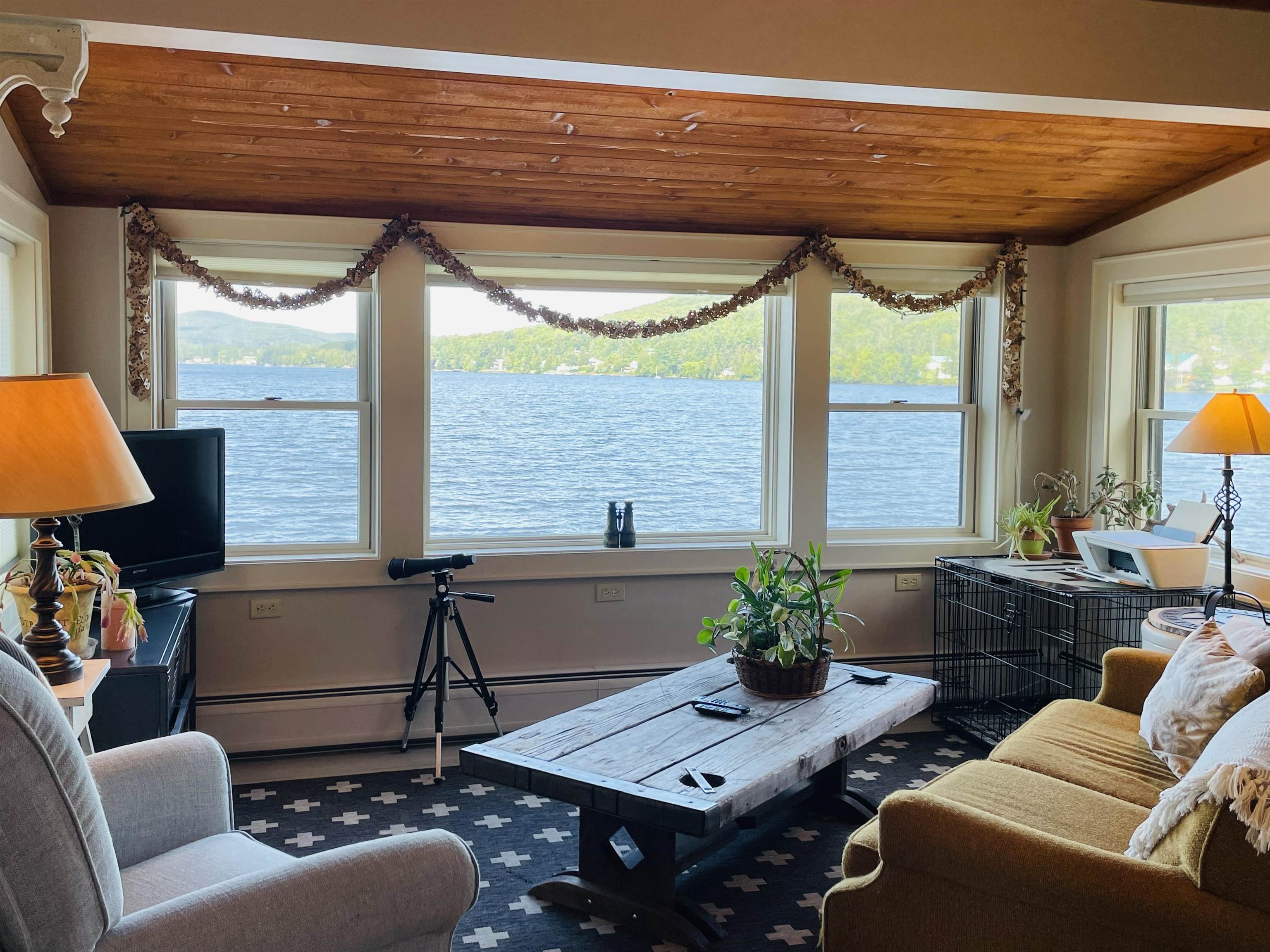 43 Jackson Lodge Road Canaan, VT 05903 - Photo 18 of 37