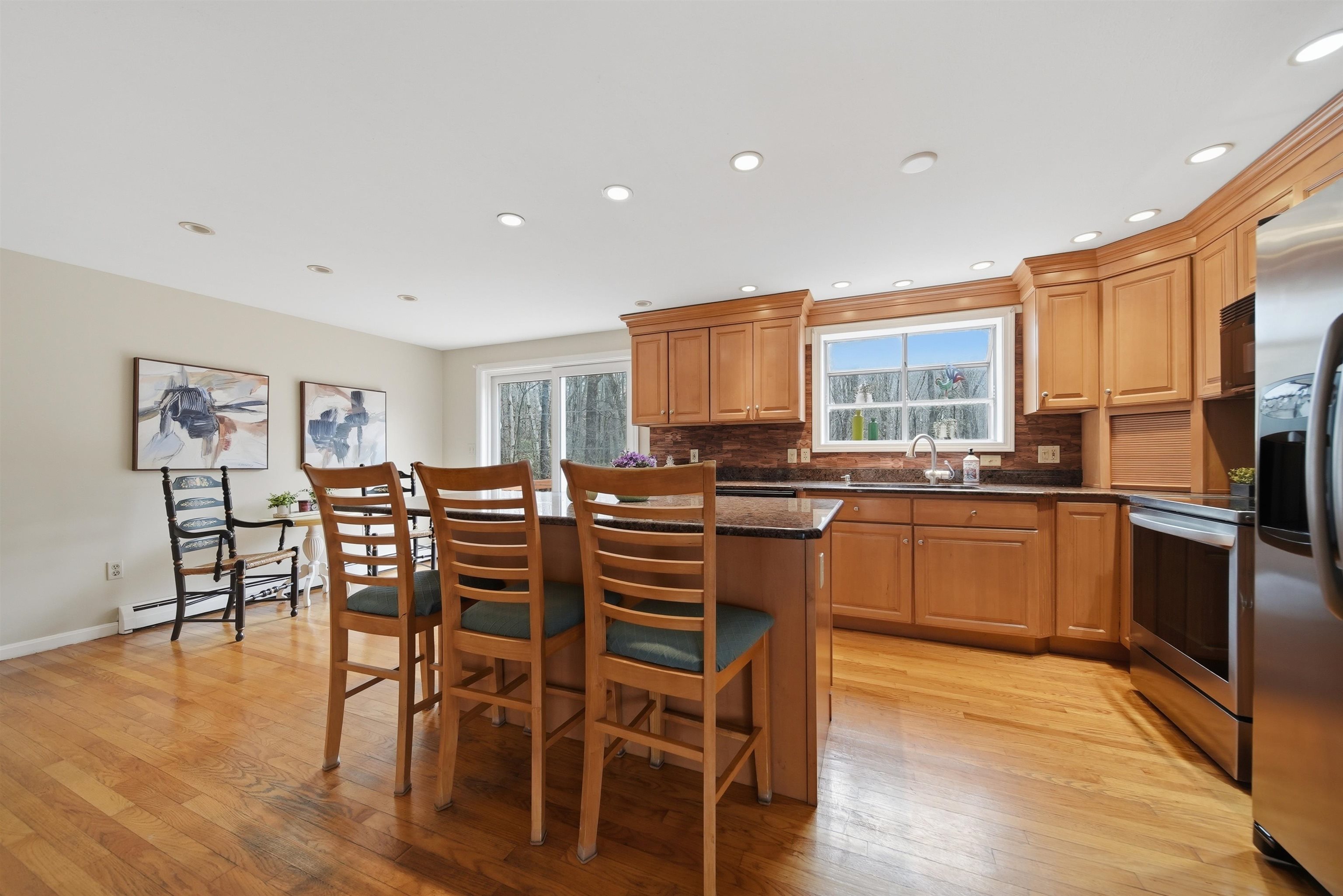 57 Grey Rock Road Bedford, NH 03110 - Photo 6 of 52