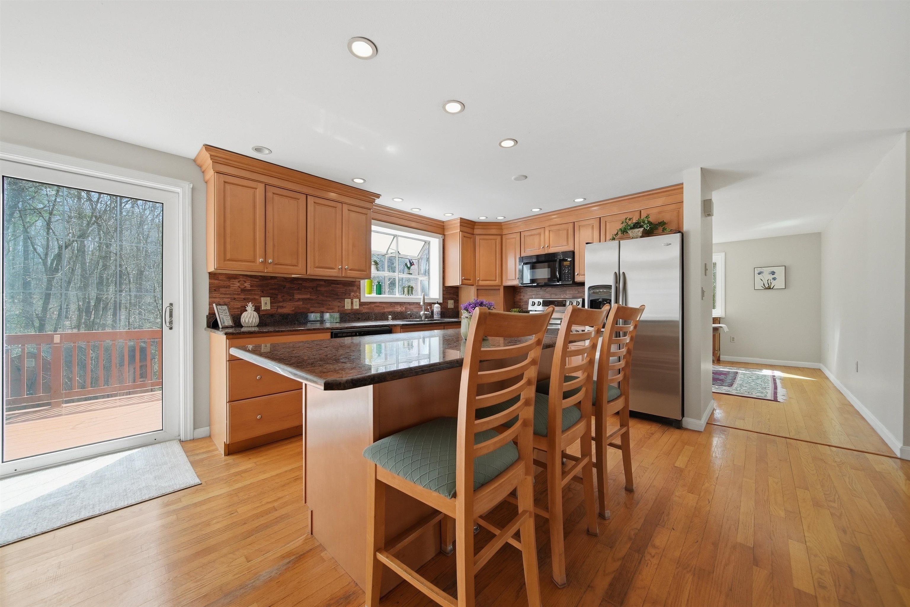 57 Grey Rock Road Bedford, NH 03110 - Photo 9 of 52