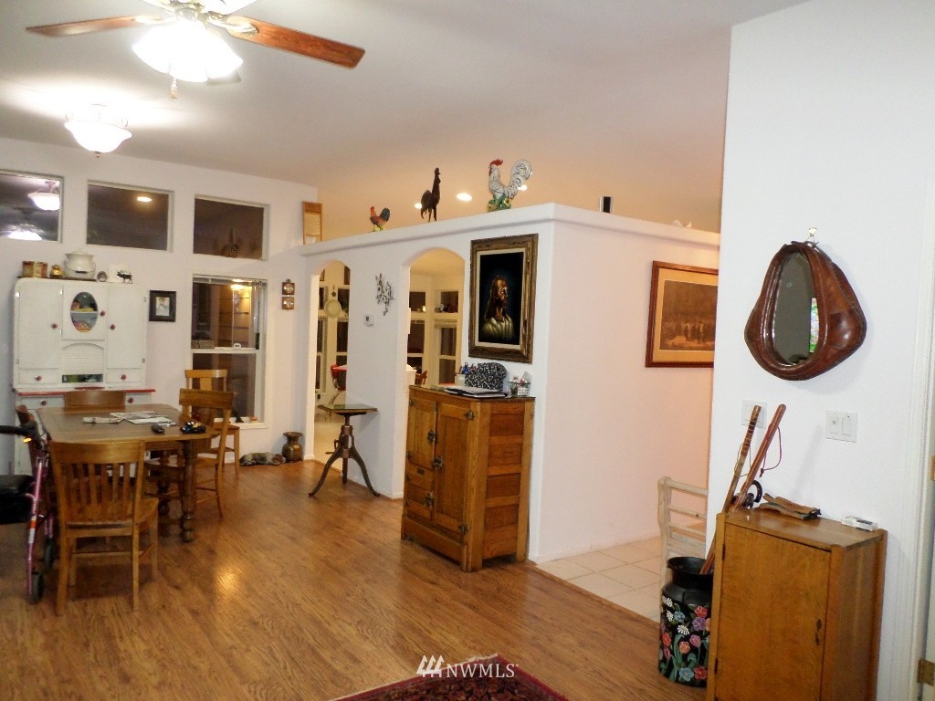 593 Mahaffey Road Kelso, WA 98626 - Photo 7 of 25 Gallery Image 7