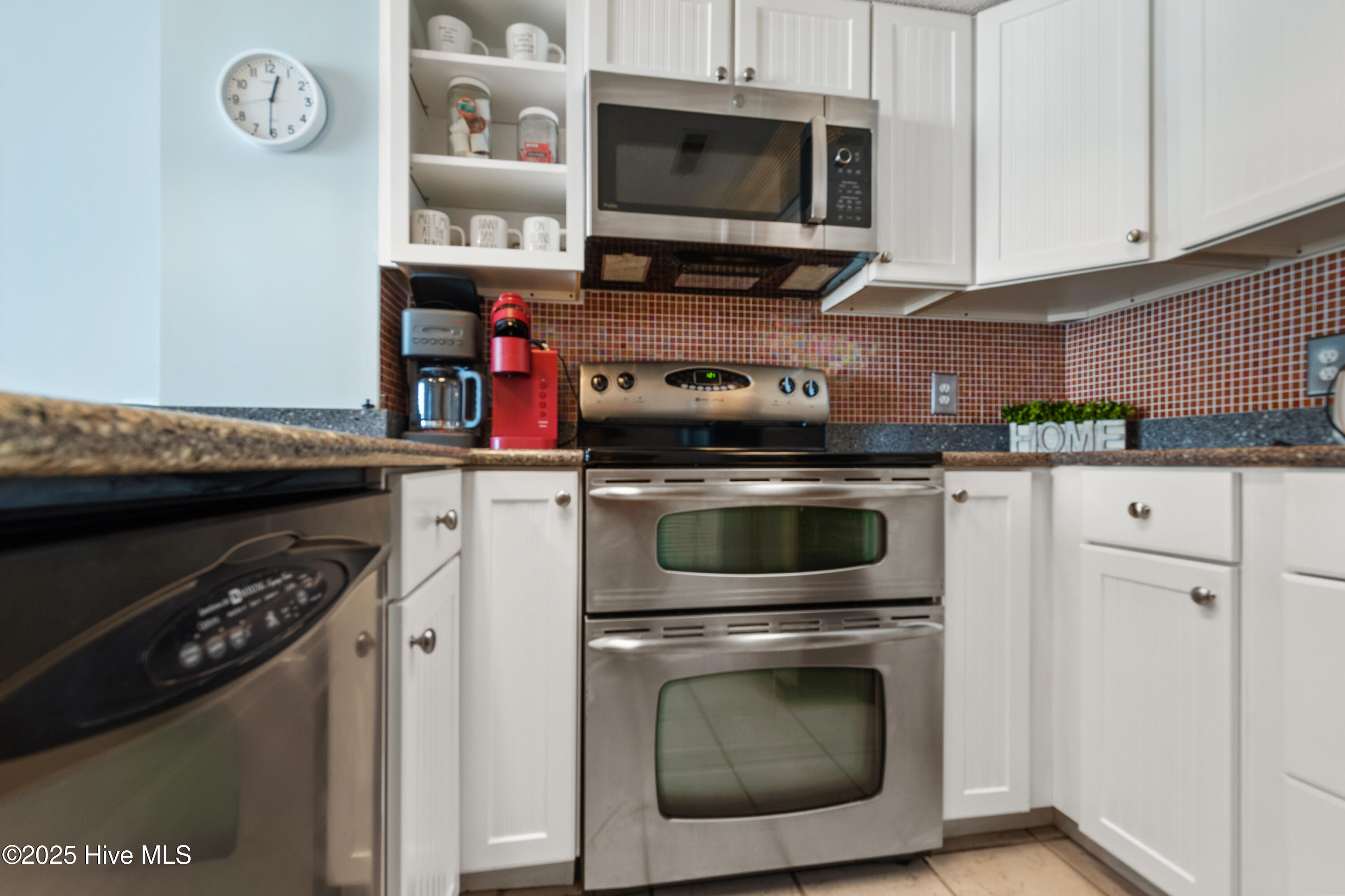 2000 New River Inlet Road, Unit 3305 North Topsail Beach, NC 28460 - Photo 3 of 21 DSC_6485