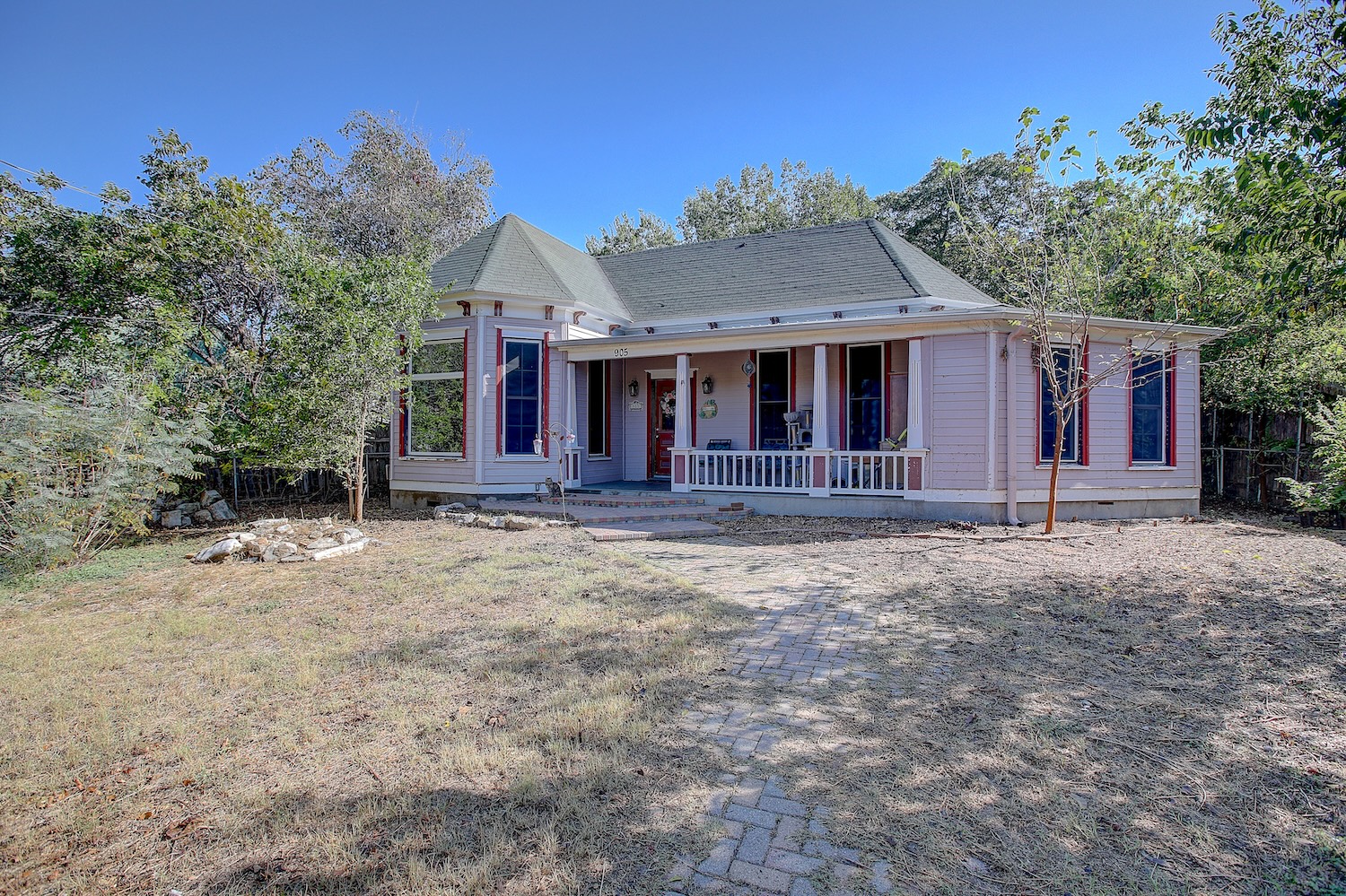 905 Walnut Street Georgetown, TX 78626 - Photo 26 of 34