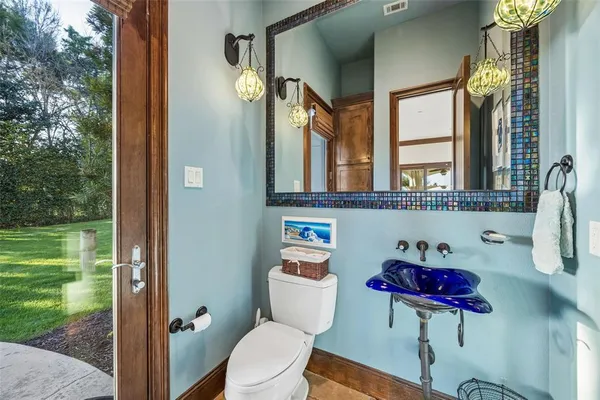 $2,390,000 | 707 Oak Hill Lane, Cedar Hill, TX 75104