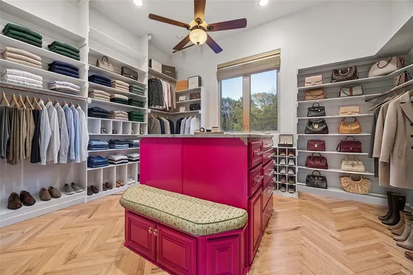 $2,390,000 | 707 Oak Hill Lane, Cedar Hill, TX 75104