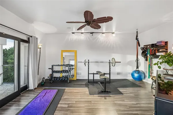 $2,390,000 | 707 Oak Hill Lane, Cedar Hill, TX 75104