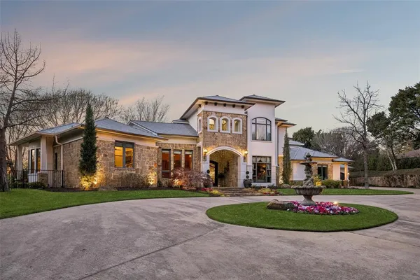 $2,390,000 | 707 Oak Hill Lane, Cedar Hill, TX 75104