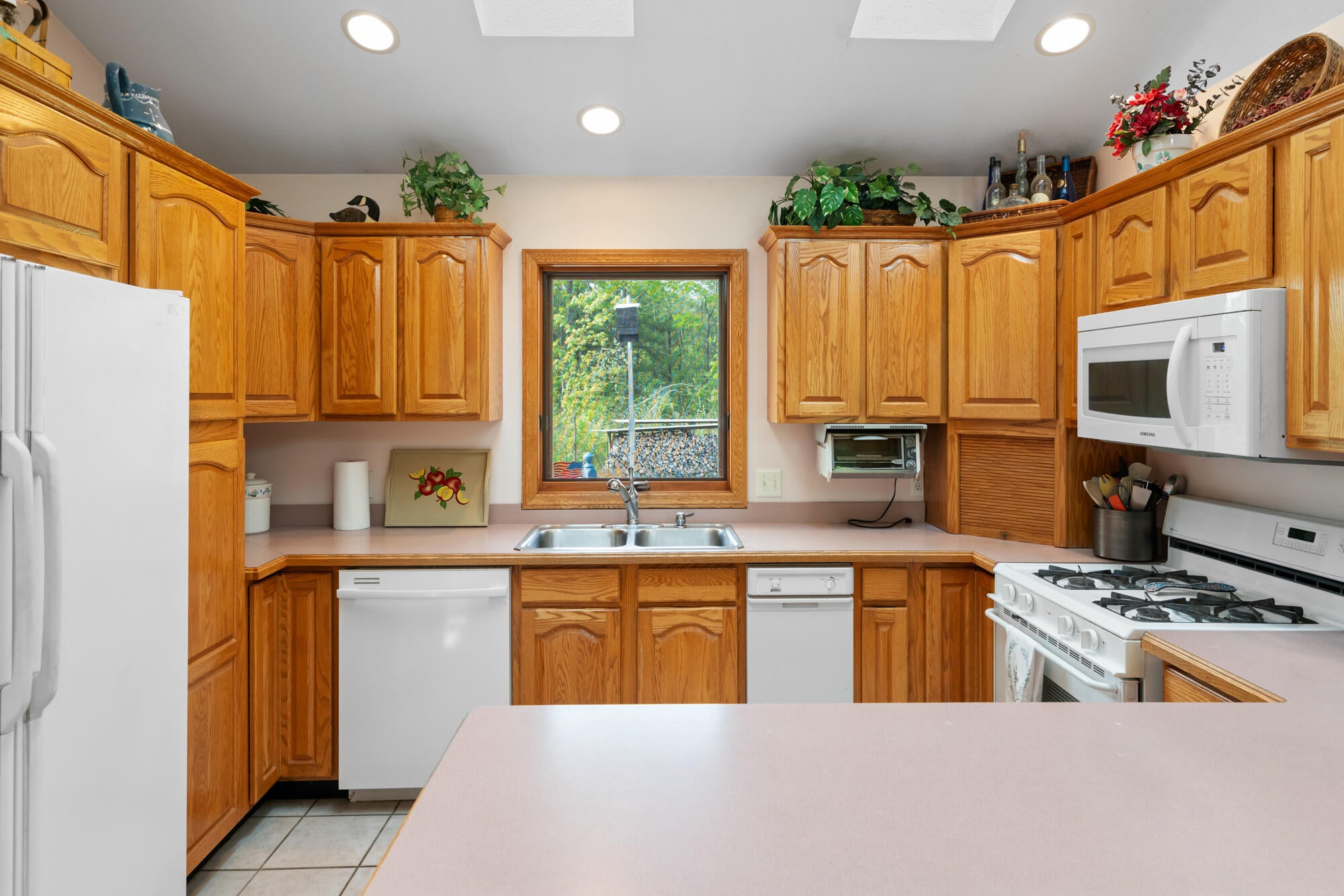 10134 Upper Mograin Road Cheboygan, MI 49721 - Photo 13 of 37 A7R09846