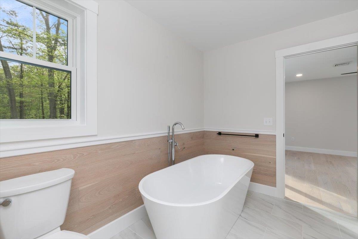 14 Corliss Hill Road Haverhill, MA 01830 - Photo 22 of 40