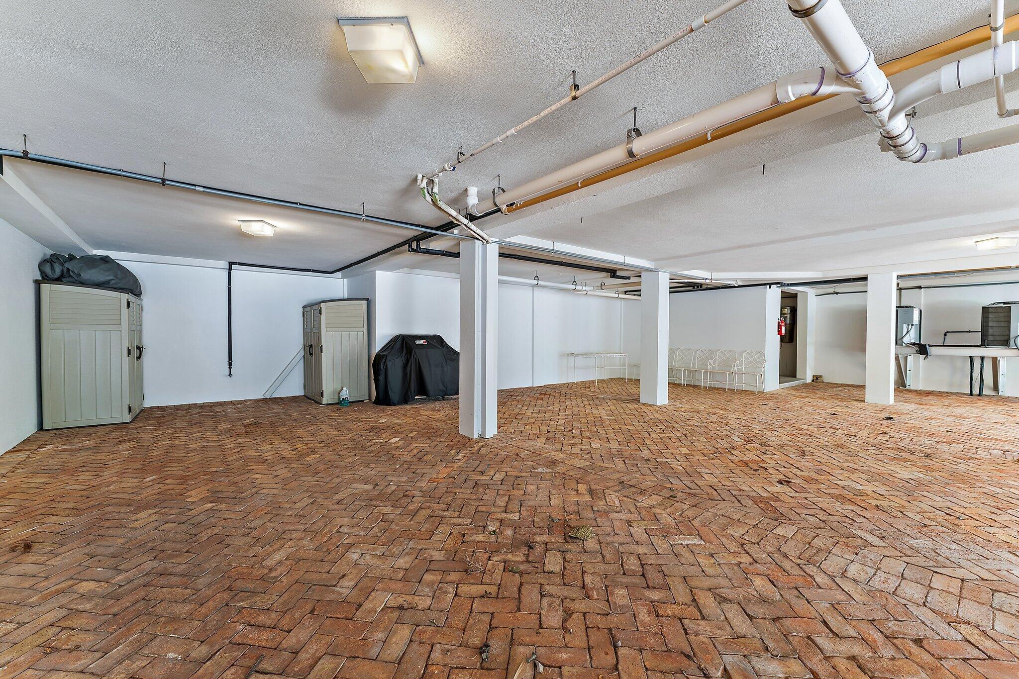 134 North Beach Road Hobe Sound, FL 33455 - Photo 47 of 54 047-134NBeachRd-HobeSound-SMALL