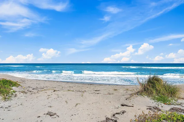 $6,600,000 | 134 North Beach Road, Hobe Sound, FL 33455