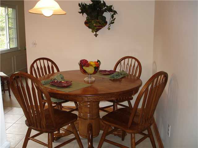 435 Riley Avenue Columbus, OH 43085 - Photo 5 of 18