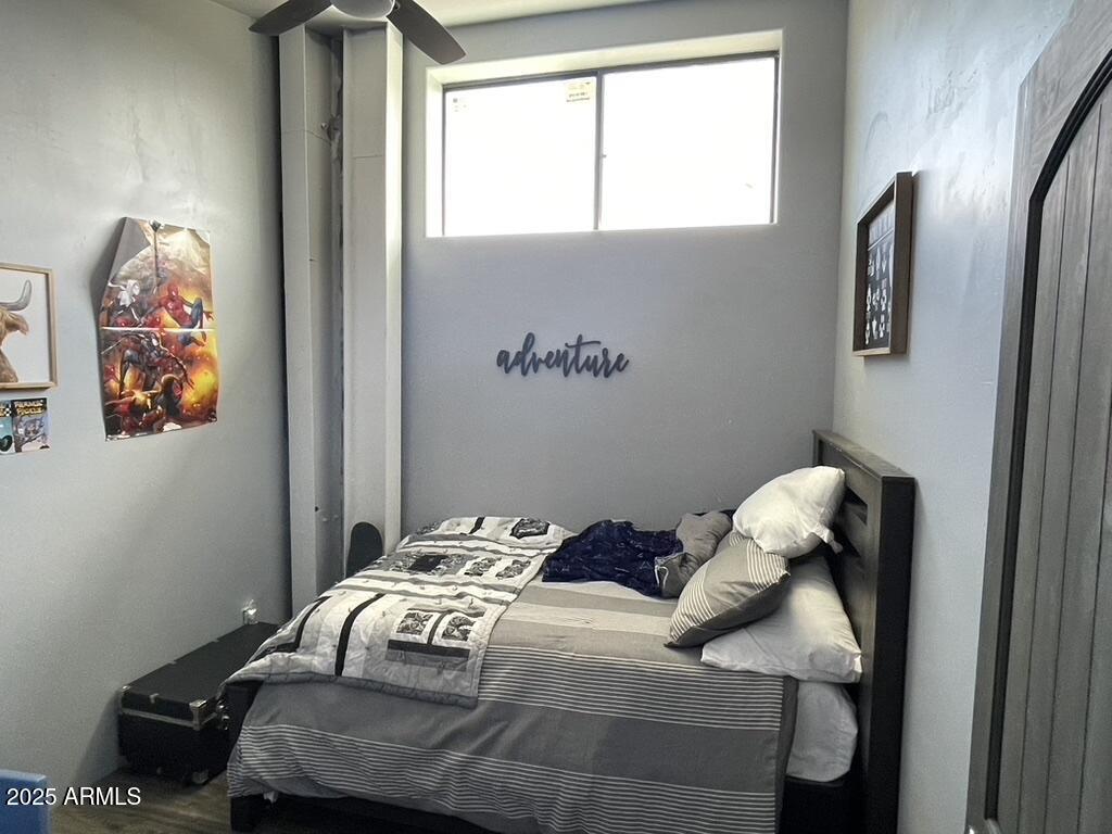 1076 East Horseshoe Springs Road Winkelman, AZ 85192 - Photo 31 of 31 a bedroom with a bed and a window