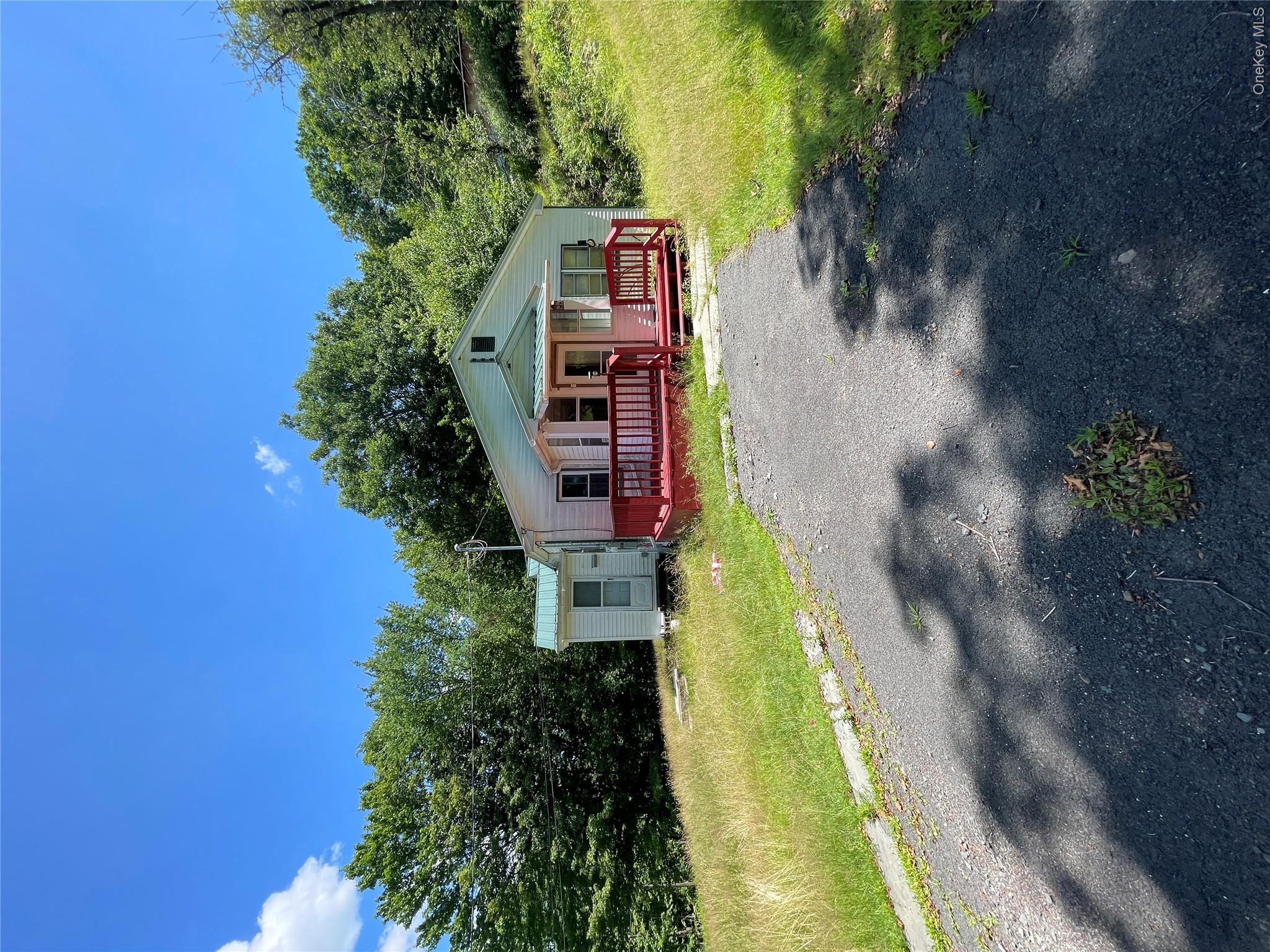 113 Town Road Fallsburg, NY 12733 - Photo 8 of 12