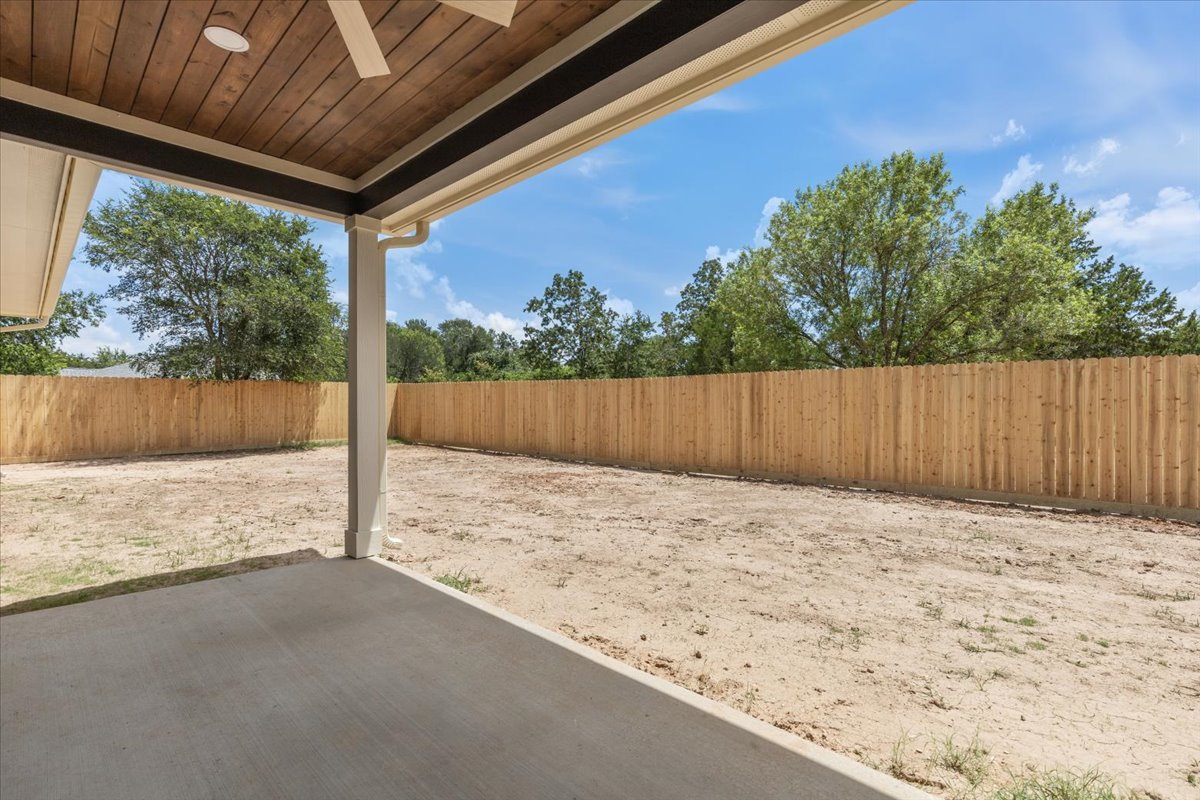 109 Clear Spring Street Bastrop, TX 78602 - Photo 26 of 29