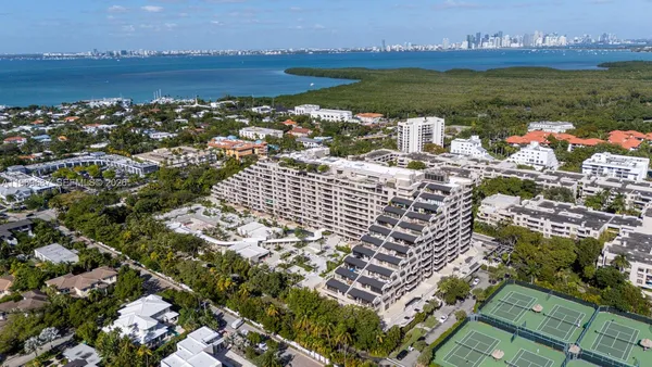 $875,000 | 151 Crandon Boulevard, Unit 127, Key Biscayne, FL 33149