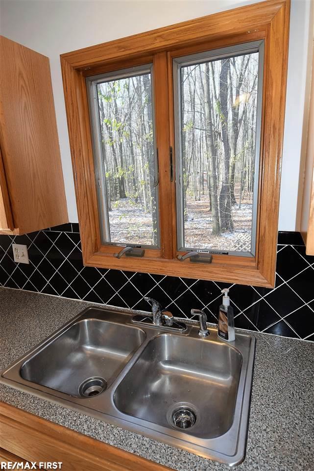 6075 High Road Algonac, MI 48001 - Photo 24 of 39