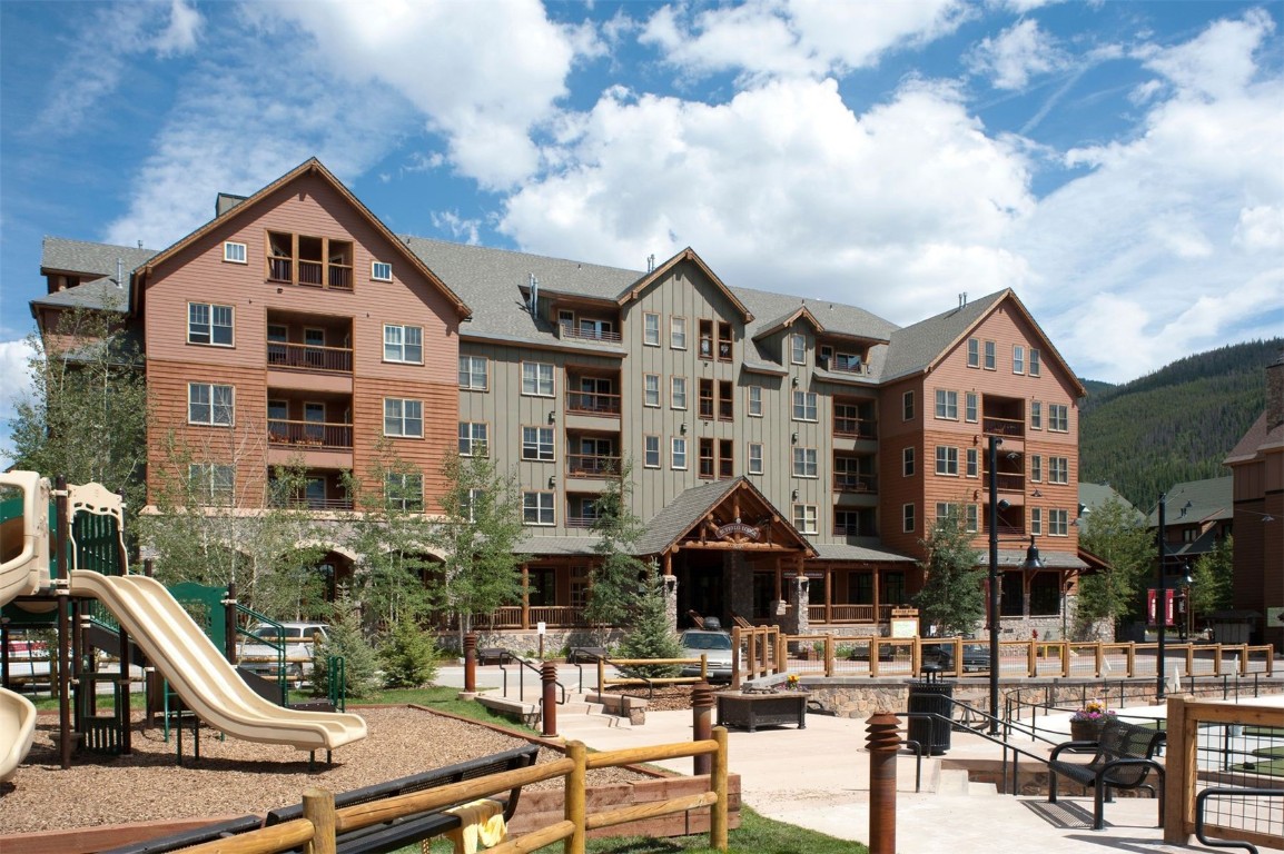 100 Dercum Square, Unit 8362 Keystone, CO 80435 - Photo 33 of 35 a front view of a building with garden