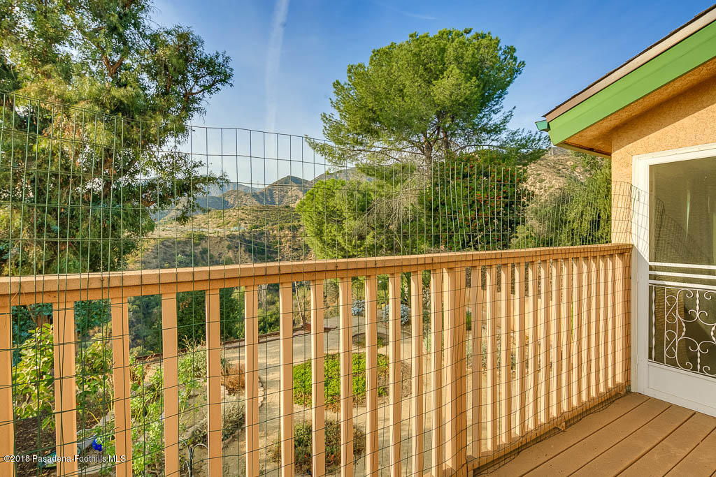 4329 El Prieto Road Altadena, CA 91001 - Photo 22 of 28 a balcony with street view
