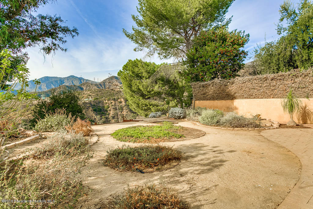 4329 El Prieto Road Altadena, CA 91001 - Photo 24 of 28 a view of a yard