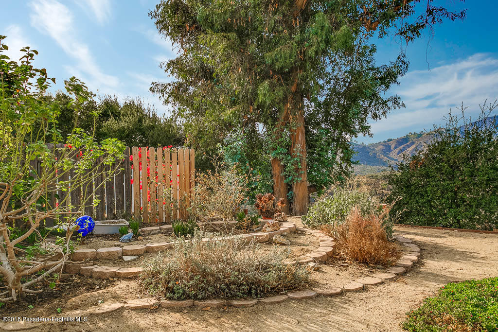 4329 El Prieto Road Altadena, CA 91001 - Photo 26 of 28