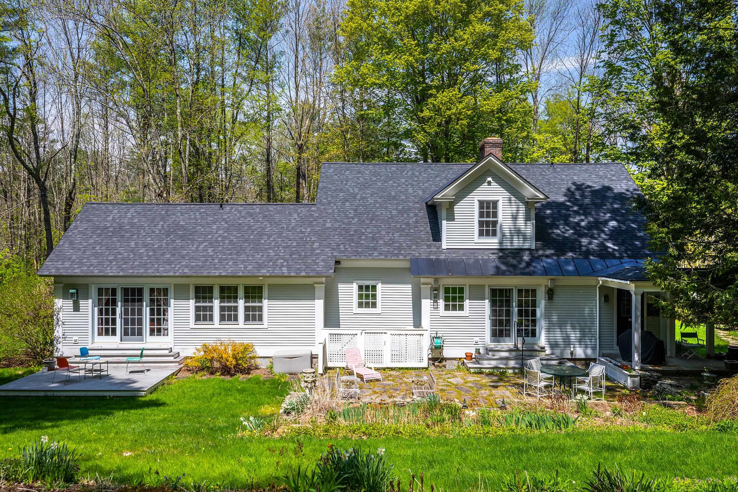 580 Dorset Hollow Road Dorset, VT 05251 - Photo 4 of 40