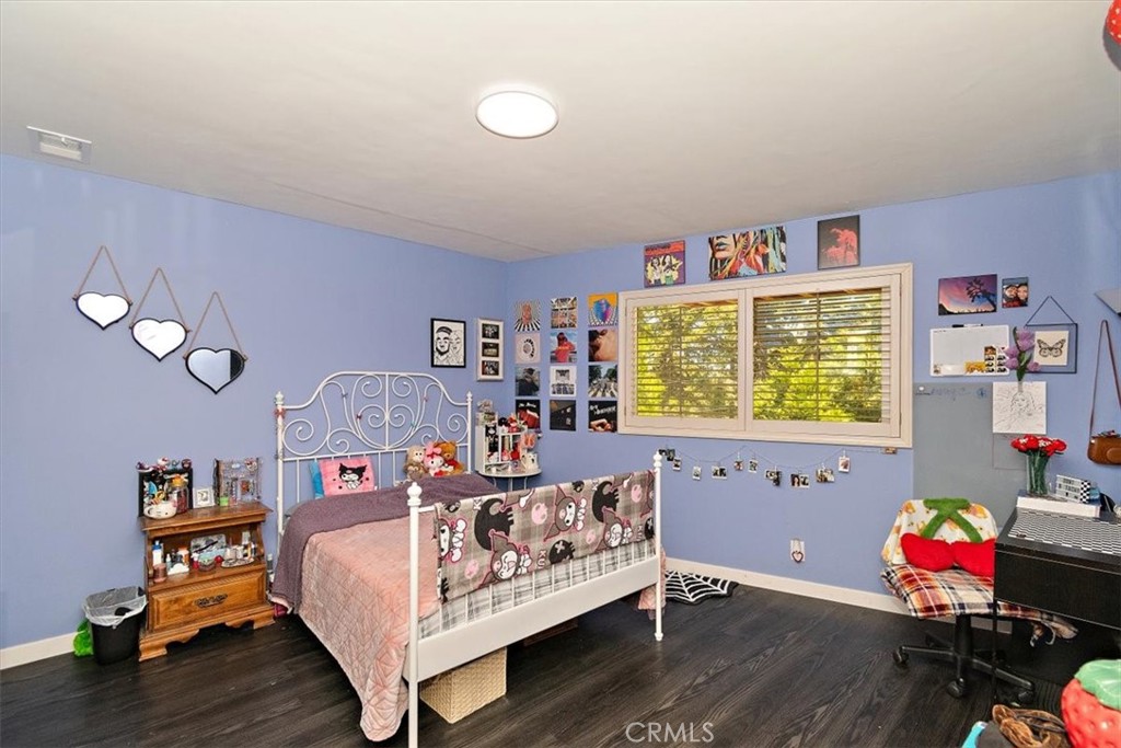 1180 Scenic Way Rimforest, CA 92378 - Photo 11 of 17 Bedroom 3