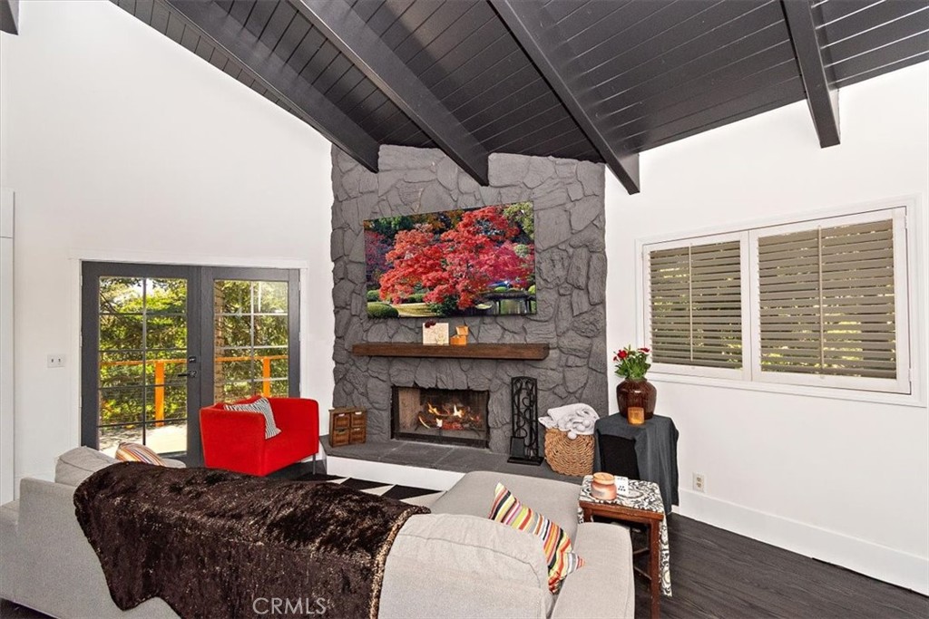 1180 Scenic Way Rimforest, CA 92378 - Photo 3 of 17