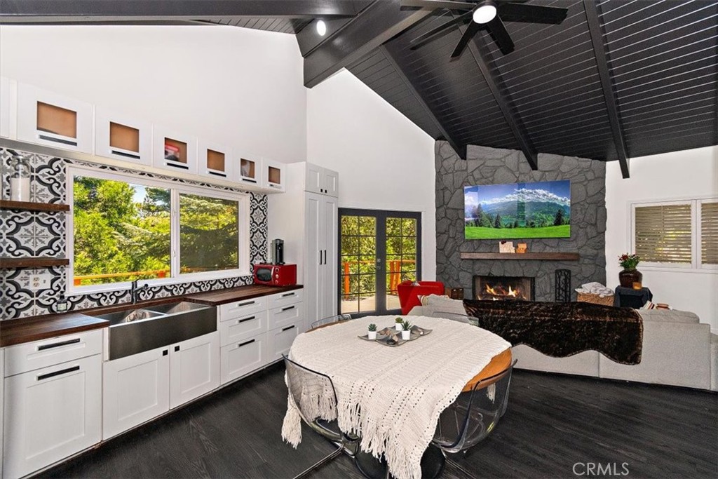 1180 Scenic Way Rimforest, CA 92378 - Photo 5 of 17