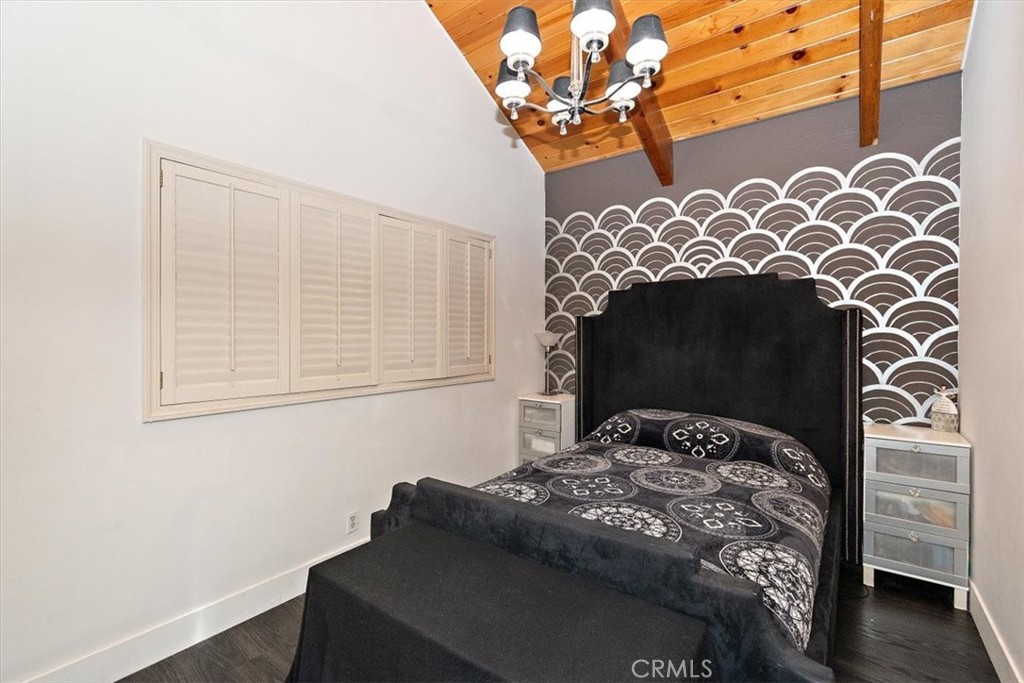 1180 Scenic Way Rimforest, CA 92378 - Photo 6 of 17 Bedroom 1