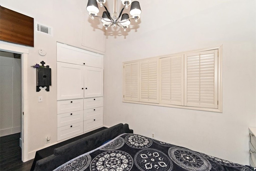 1180 Scenic Way Rimforest, CA 92378 - Photo 7 of 17 Bedroom 1