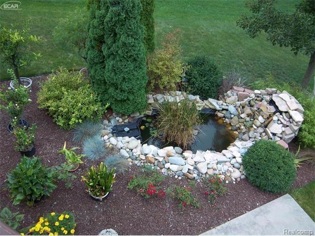 910 Plum Tree Lane Fenton, MI 48430 - Photo 35 of 37 35.jpg