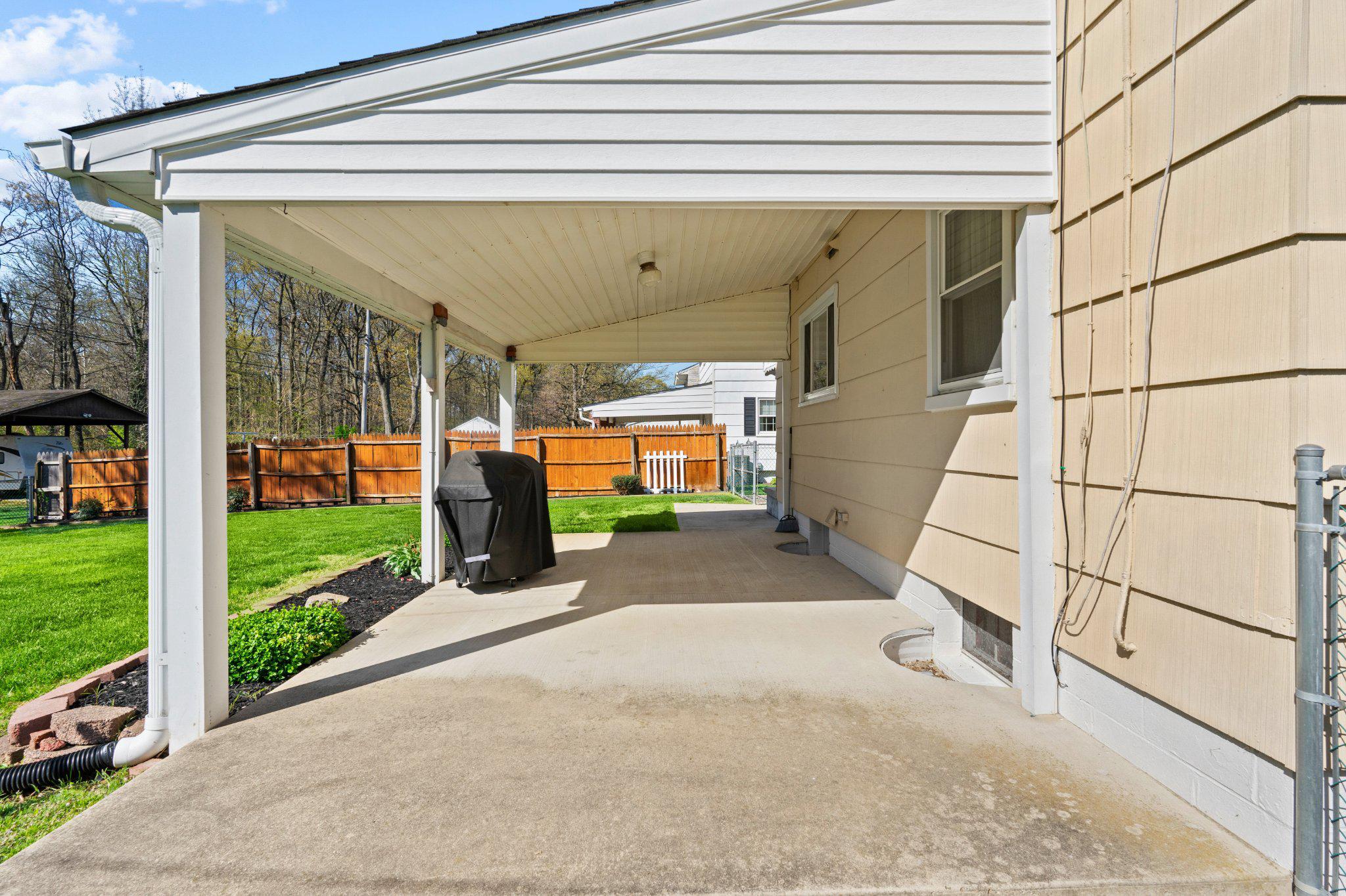 945 Homberg Avenue Baltimore, MD 21221 - Photo 21 of 27 a view of outdoor space