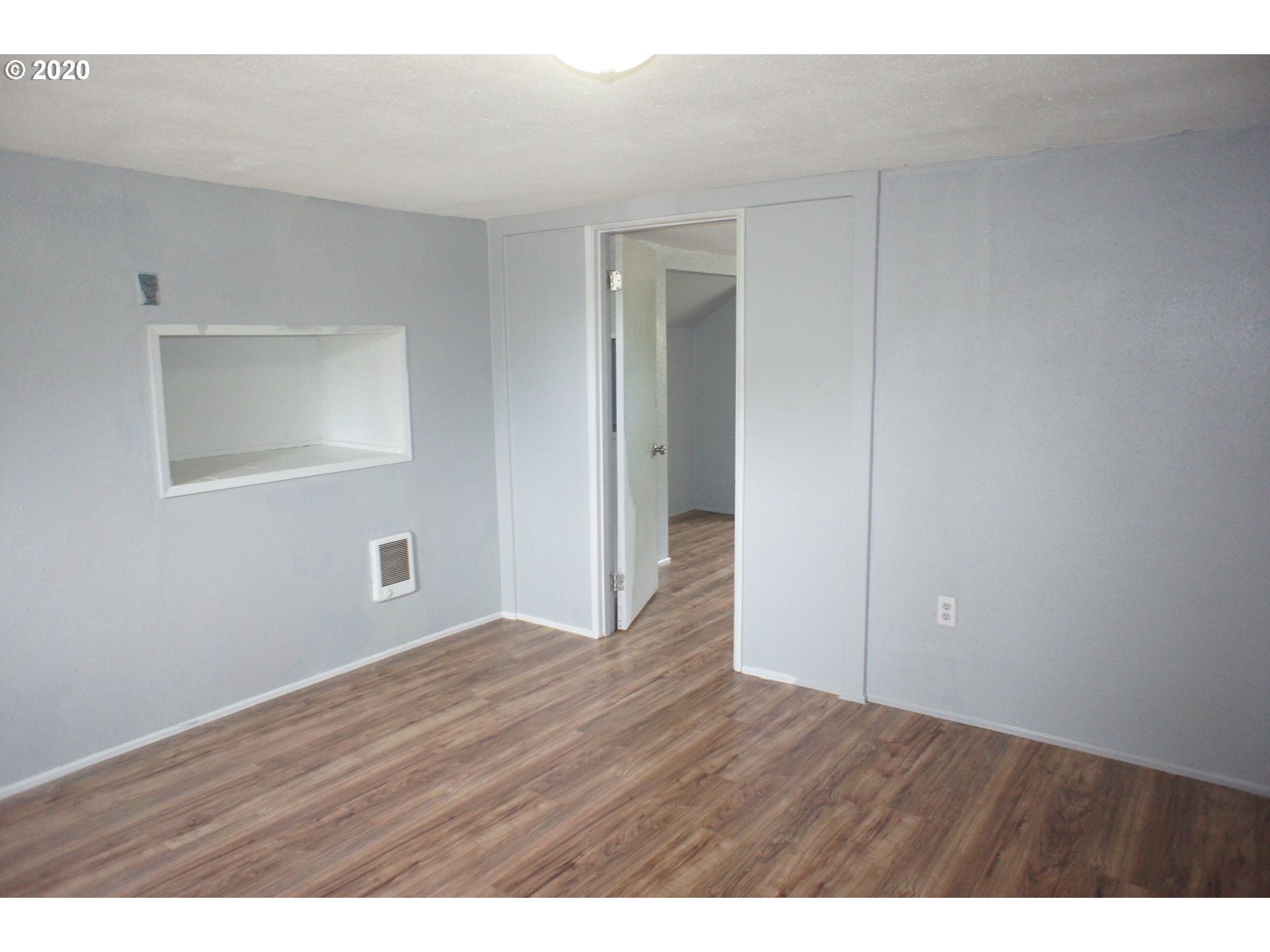 303 6th Street Amity, OR 97101 - Photo 18 of 26 Gallery Image 18