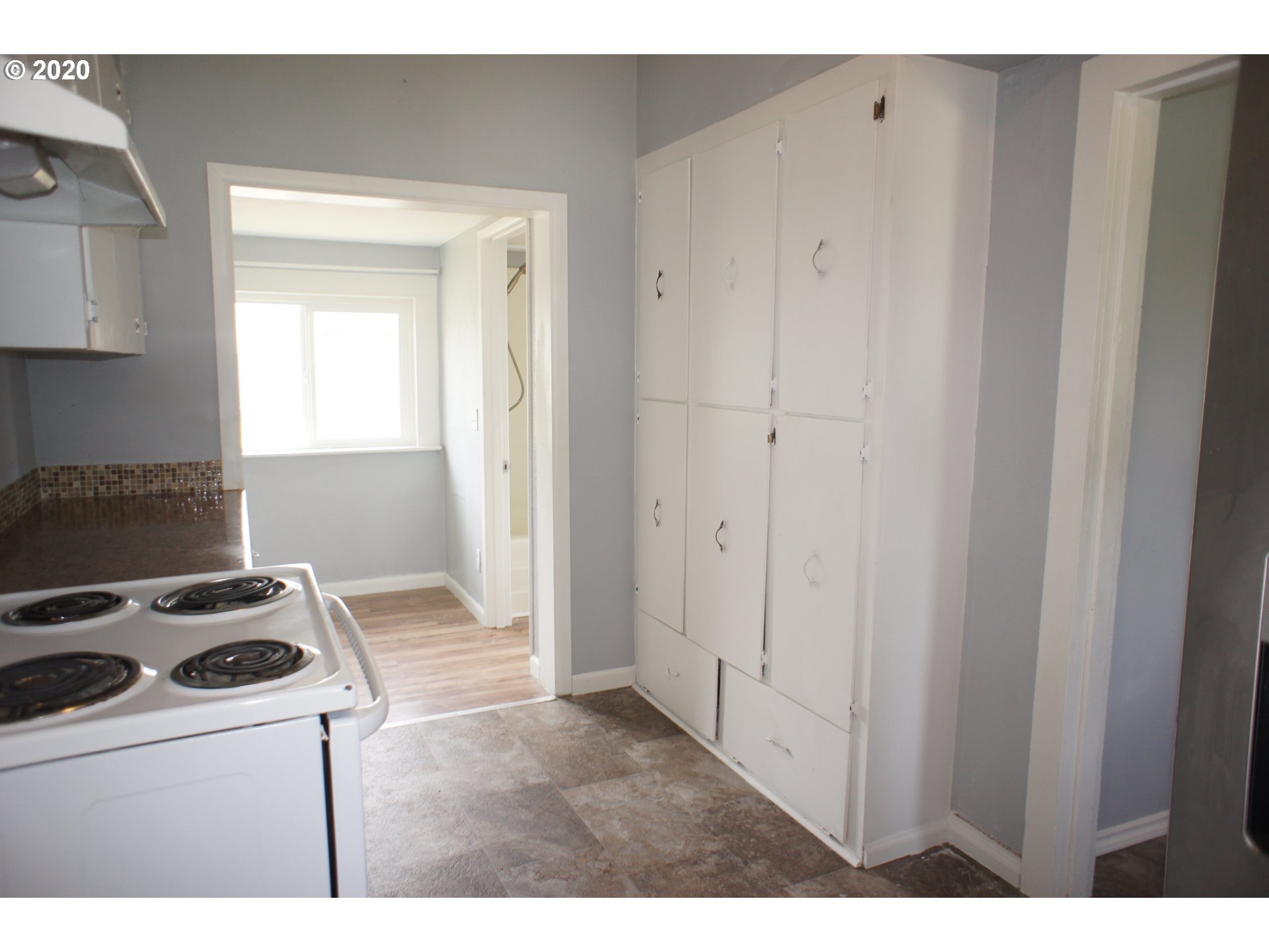 303 6th Street Amity, OR 97101 - Photo 10 of 26 Gallery Image 10