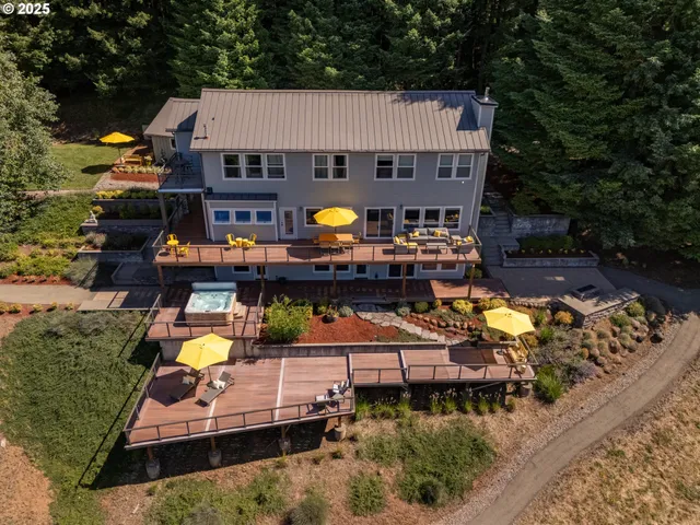 $1,449,000 | 27200 Northeast Mountain Top Road, Newberg, OR 97132