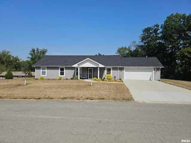 $349,000 | 6 Brookhaven Drive, Mount Vernon, IL 62864