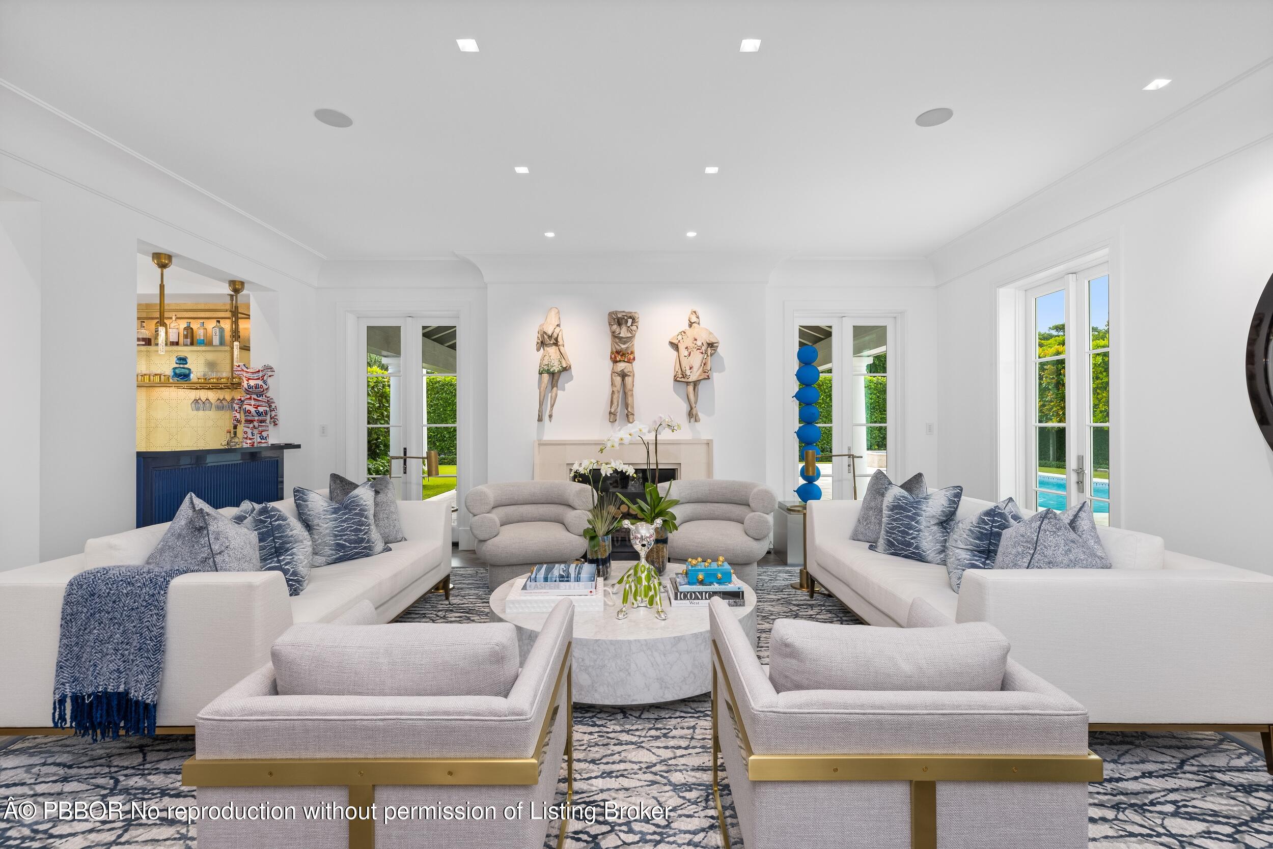 201 Banyan Road Palm Beach, FL 33480 - Photo 4 of 42 a living room with furniture and wooden floor