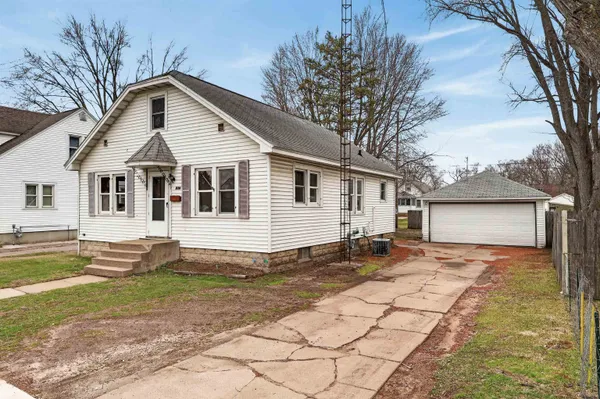 $133,900 | 830 Market Street, Nekoosa, WI 54457